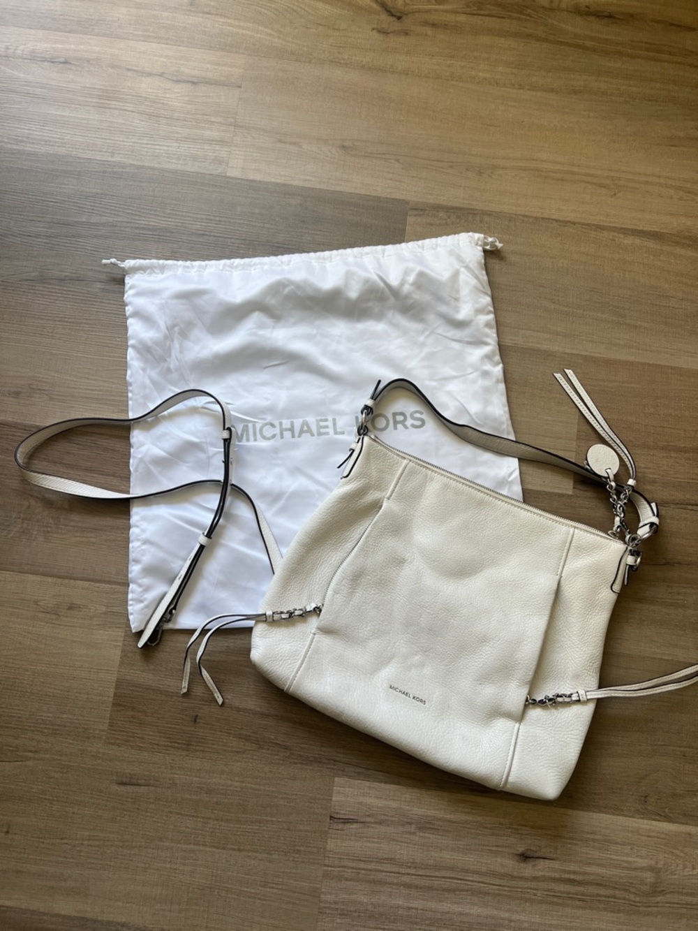 Michael Kors Cream Pebbled Leather Shoulder Bag with Chain Detail